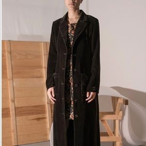 Nomia velvet duster